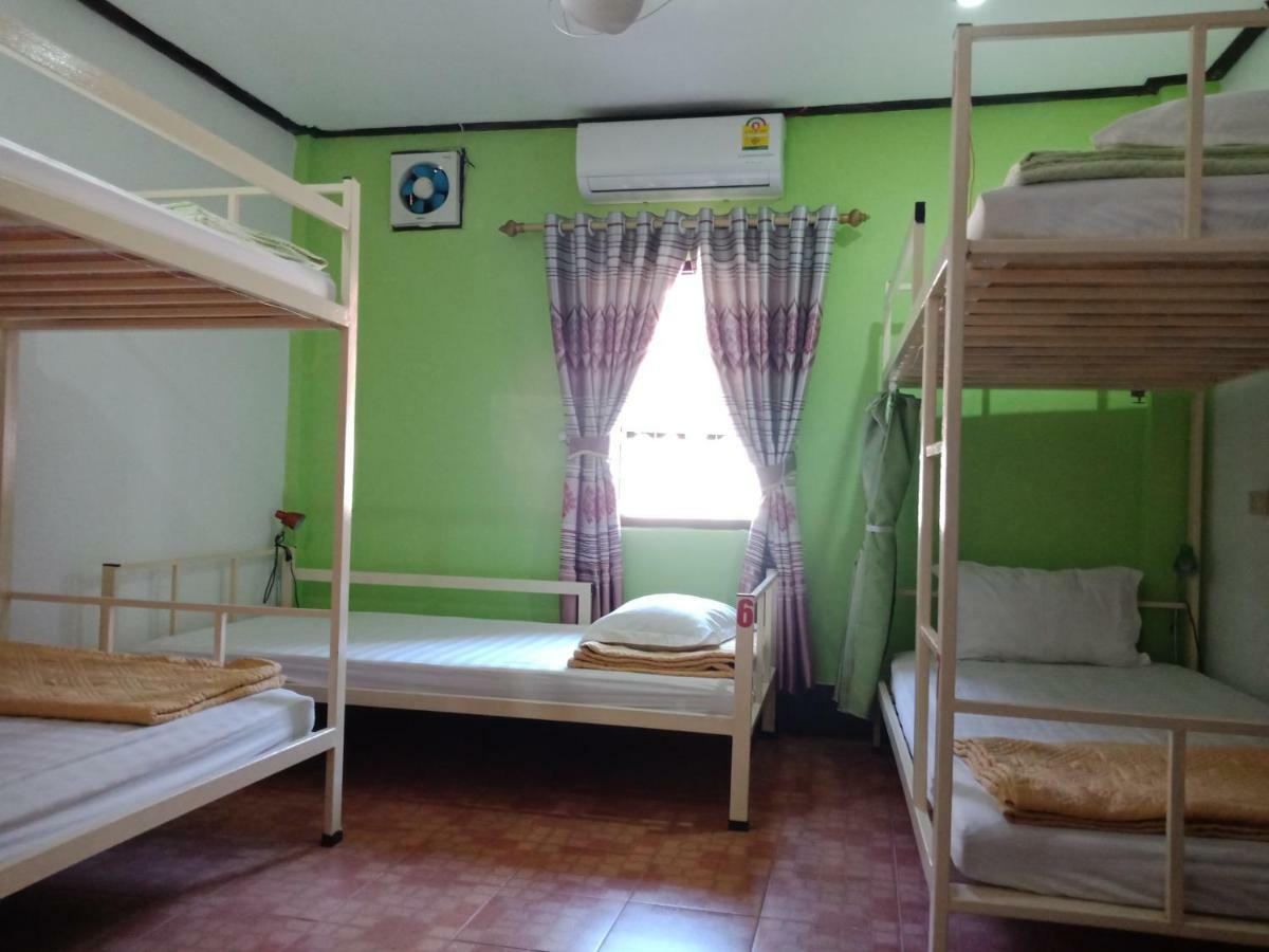 Chitlatda Bila House Bed & Breakfast Luang Prabang Bagian luar foto